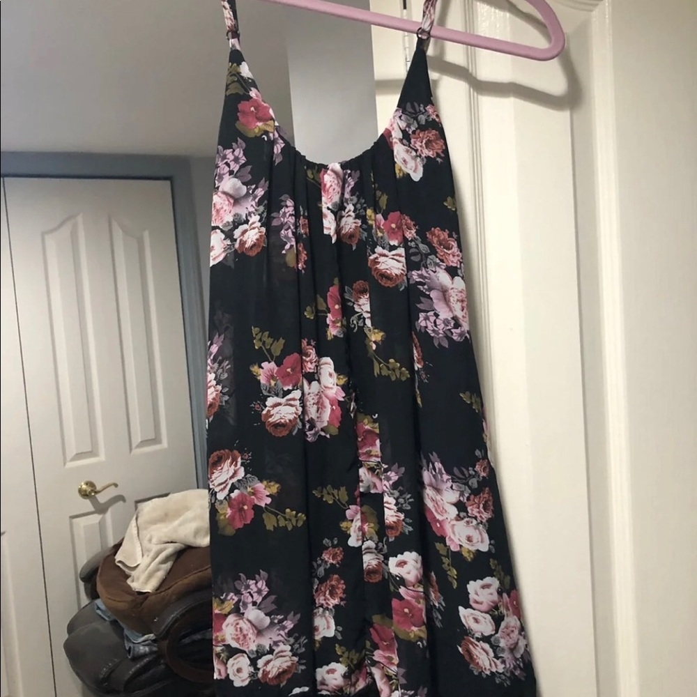 Tobi brand black floral tank top